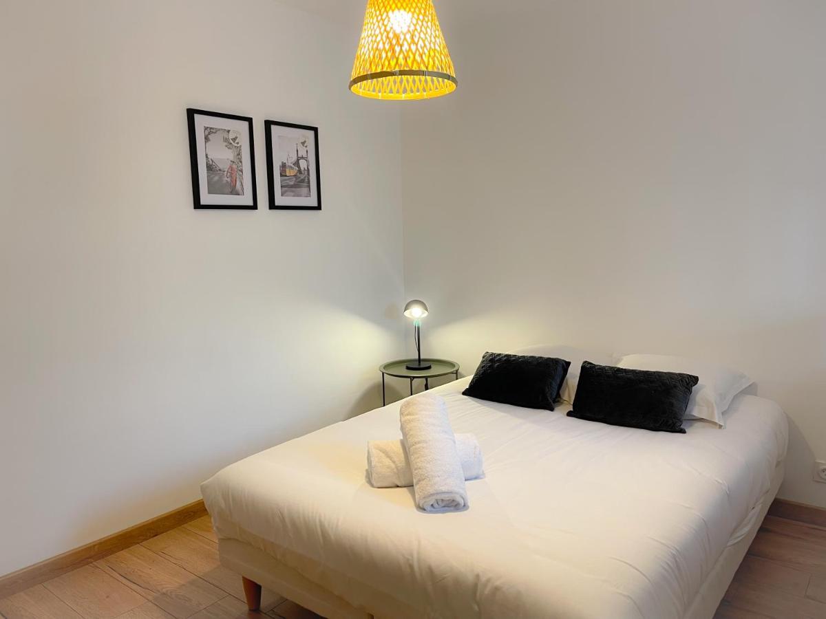 Appartement 2 Chambres Le Descartes Calais Eksteriør bilde